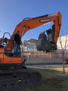 Bakersfield Plumbing Company Heavy Duty Equipment for Servicing